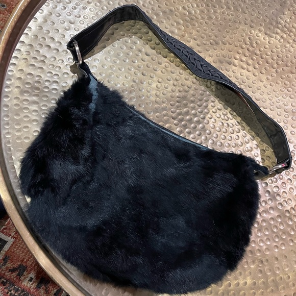 Express genuine rabbit fur Hobo bag. - Picture 2 of 7